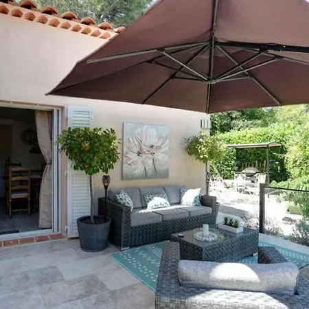 Lavish In Sartoux With Sauna * Mouans-Sartoux