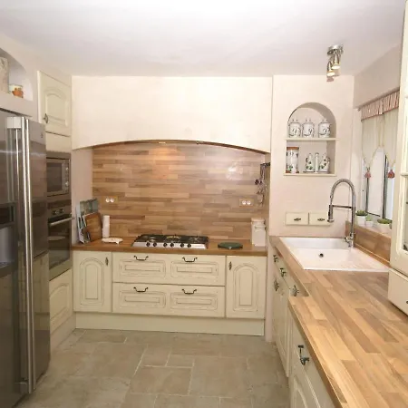 Βίλα Lavish In Sartoux With Sauna *